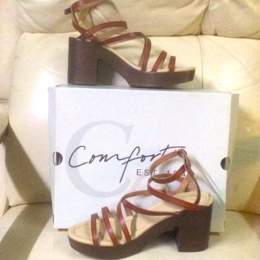Comfort  Est. 1946 Womens Strappy 3.5 inch Heels NWT